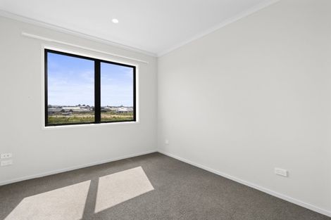 Photo of property in 11/37 North Ridge Drive, Rototuna North, Hamilton, 3210