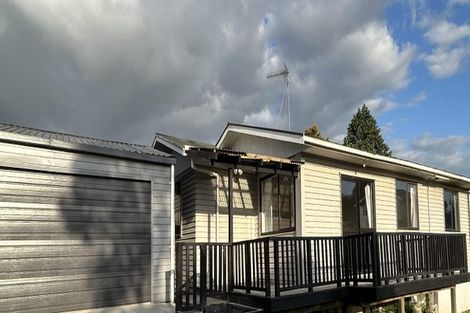 Photo of property in 67 Collins Road, Melville, Hamilton, 3206