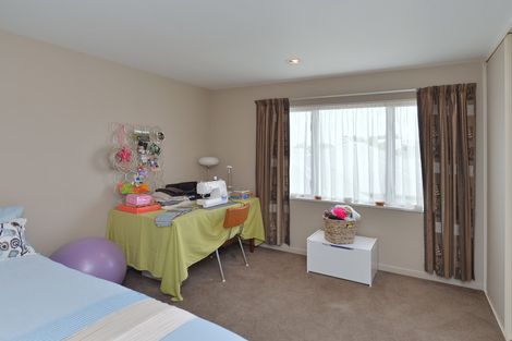 Photo of property in 54 Wyndham Street, Papanui, Christchurch, 8053