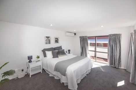 Photo of property in 47 Hawtrey Terrace, Churton Park, Wellington, 6037