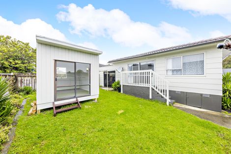 Photo of property in 1/14 Ririno Place, Manurewa, Auckland, 2102