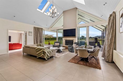 Photo of property in 100 Wingatui Road, Mosgiel, 9024