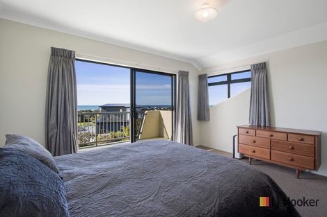 Photo of property in 33 The Crescent, Waihi Beach, 3611