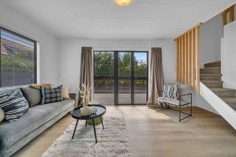 Photo of property in 2/40 Rosella Road, Mangere East, Auckland, 2024