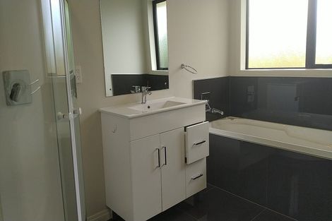 Photo of property in 32a Laurie Avenue, Papakura, 2110