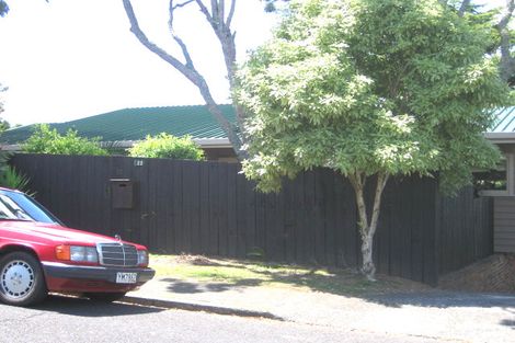 Photo of property in 22 Fowler Street, Northcote, Auckland, 0627