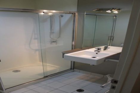 Photo of property in Luna Apartments, 3v/16 Burton Street, Grafton, Auckland, 1010