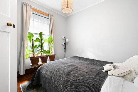 Photo of property in 14 Pukeko Street, Frankton, Hamilton, 3204