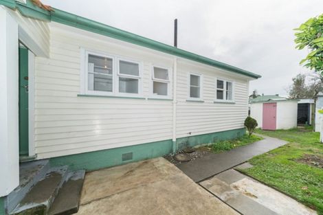Photo of property in 33 Moheke Avenue, Roslyn, Palmerston North, 4414