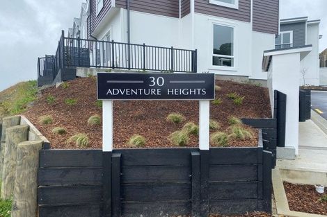 Photo of property in 16/30 Adventure Drive, Whitby, Porirua, 5024