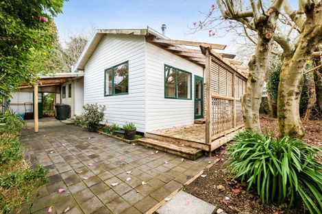 Photo of property in 13 Rennell Street, Frankleigh Park, New Plymouth, 4310