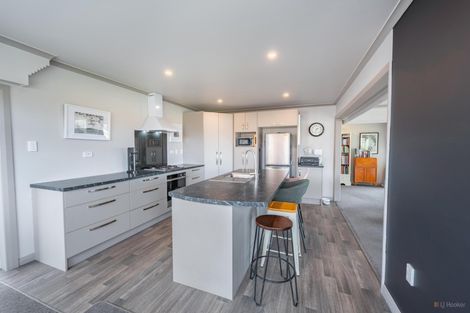 Photo of property in 30 Timaru Road, Waimate, 7924