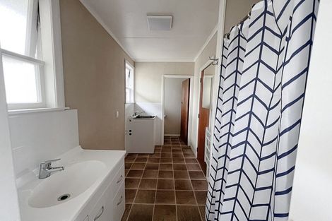 Photo of property in 354 College Street, West End, Palmerston North, 4410