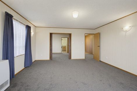 Photo of property in 6 Dominica Crescent, Grenada Village, Wellington, 6037