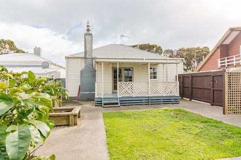 Photo of property in 65 Gonville Avenue, Gonville, Whanganui, 4501