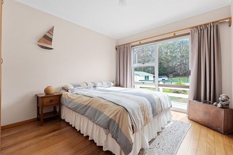 Photo of property in 1 Domain Road, Kawakawa, 0210