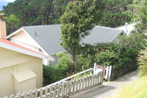 Photo of property in 4 Connaught Terrace, Brooklyn, Wellington, 6021