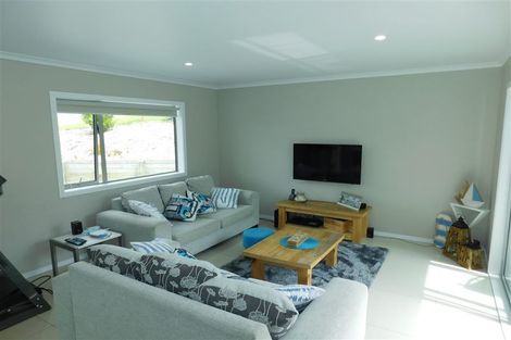 Photo of property in 4 Kakapo Place, Mangawhai, 0505