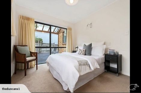 Photo of property in 4/26 Inverness Road, Browns Bay, Auckland, 0630