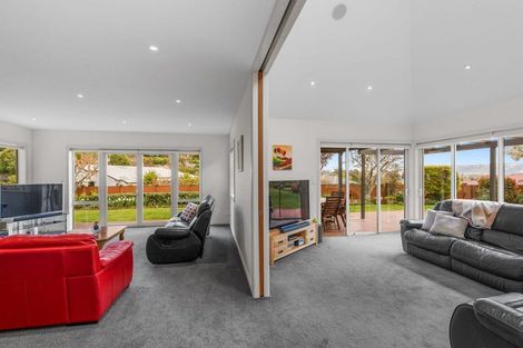 Photo of property in 154a Gladstone Road North, Mosgiel, 9024