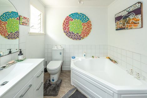 Photo of property in 23 Wairere Road, Bastia Hill, Whanganui, 4500