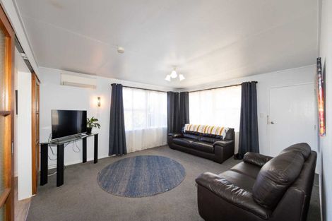 Photo of property in 1/1007 Duke Street, Mahora, Hastings, 4120