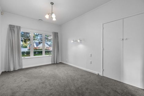 Photo of property in 33 Dalethorpe Avenue, Fairfield, Hamilton, 3214