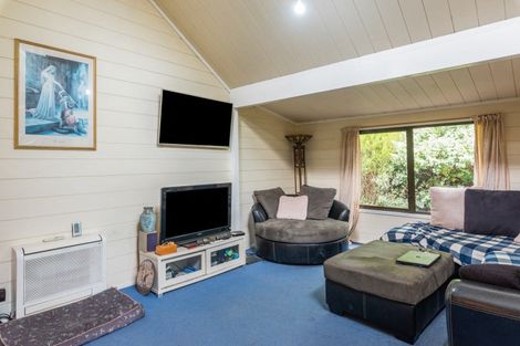 Photo of property in 1 Kew Grove, Raumati Beach, Paraparaumu, 5032