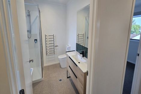 Photo of property in 30c Russell Road, Manurewa, Auckland, 2102