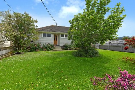 Photo of property in 18 Sheridan Crescent, Trentham, Upper Hutt, 5018