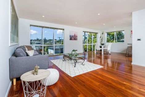 Photo of property in 20a Littlejohn Street, Hillsborough, Auckland, 1042