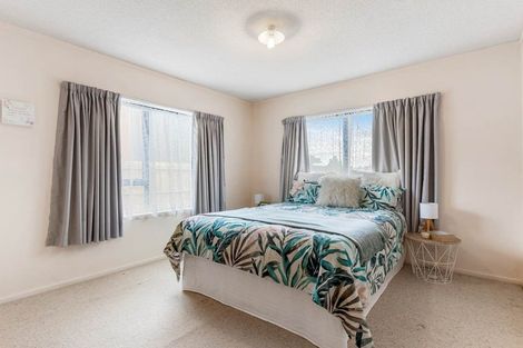 Photo of property in 2/19 Ambler Avenue, Glen Eden, Auckland, 0602