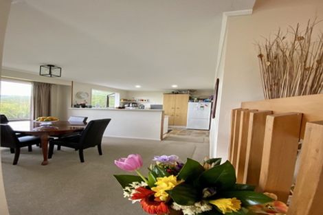 Photo of property in 35 Westhaven Drive, Tawa, Wellington, 5028