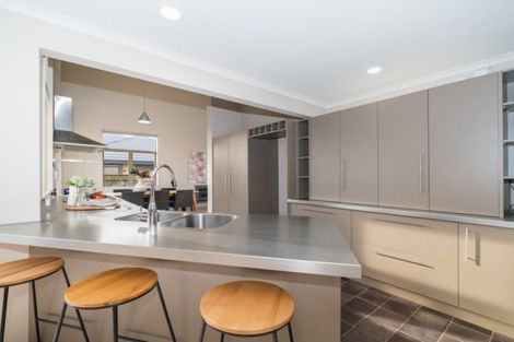 Photo of property in 46 Branigan Parade, Kelvin Grove, Palmerston North, 4414