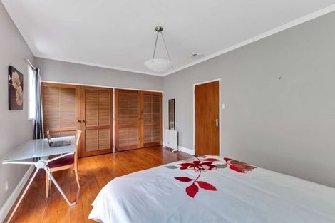 Photo of property in 47 Cameron Street, New Plymouth, 4310