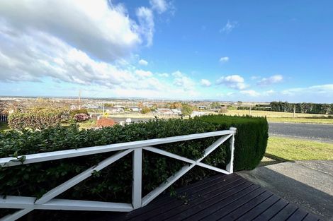 Photo of property in 22 Mcneil Street, Balclutha, 9230