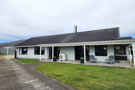 Photo of property in 9 Matai Street, Dobson, Greymouth, 7805