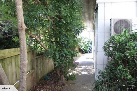 Photo of property in 1/9 Pemberton Avenue, Bayview, Auckland, 0629