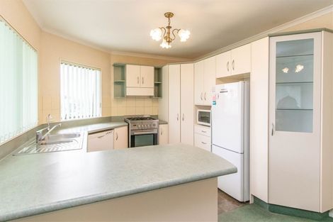 Photo of property in 23 Mahoe Street, Inglewood, 4330