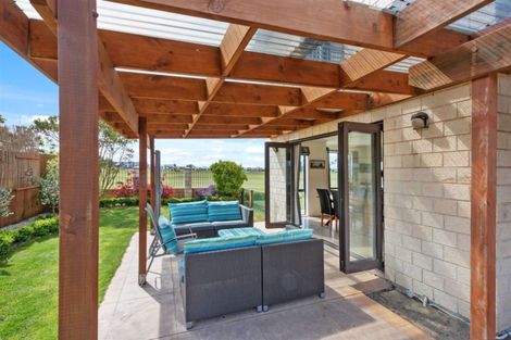 Photo of property in 540 Bower Avenue, Parklands, Christchurch, 8083