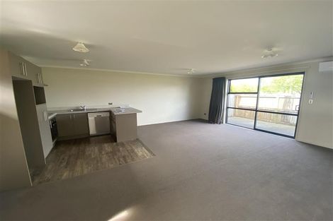 Photo of property in 7/102 Old Farm Road, Hamilton East, Hamilton, 3216