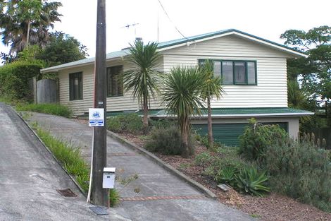 Photo of property in 2/22 Spencer Terrace, Hauraki, Auckland, 0622