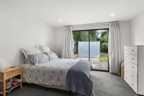 Photo of property in 708 Grove Road, Mayfair, Hastings, 4122