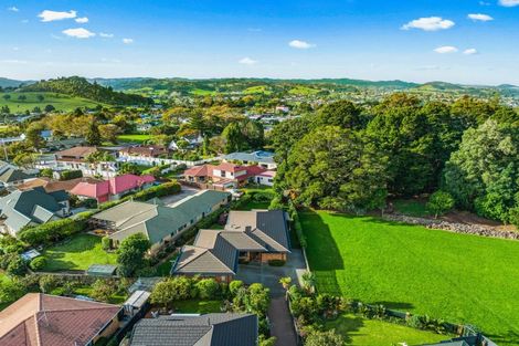 Photo of property in 13 Brentwood Avenue, Te Kamo, Whangarei, 0112
