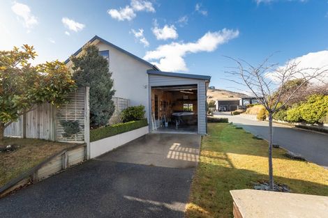 Photo of property in 13 Acheron Place, Lake Hayes, Queenstown, 9304
