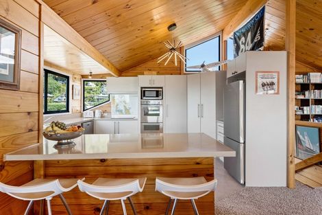 Photo of property in 36 Mountain Vista Place, Pauanui, Hikuai, 3579