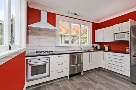 Photo of property in 708 Fitzroy Avenue, Mahora, Hastings, 4120