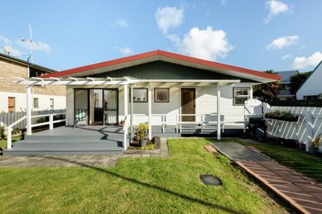 Photo of property in 1/131 Forrester Drive, Welcome Bay, Tauranga, 3112