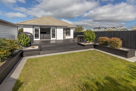 Photo of property in 17 Leverett Place, North New Brighton, Christchurch, 8083