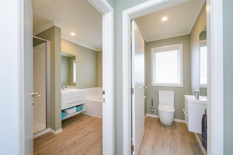 Photo of property in 19 George Street, Bulls, 4818